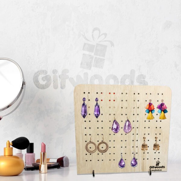 Square Shape Earring Holder - Image 4
