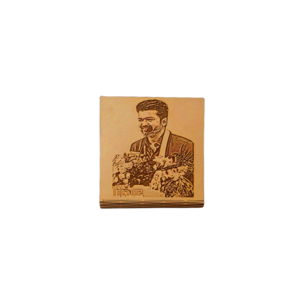 Folding Photo Engraved Stand
